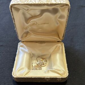 Elegant Dainty Gold Filagree Earrings with Pearl